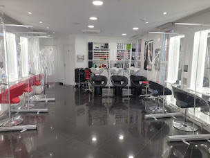 Photo n°4 de Salon Shampoo Expert Marcq-En-Baroeul à Marcq-en-Baroeul (Salon de coiffure)
