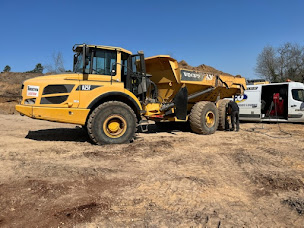 Photo n°10 de Vulco Ouest Pneu Marennes à Marennes (Entrepreneur spécialisé en mécanique)