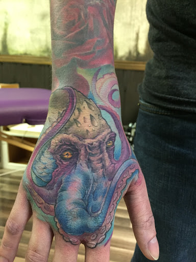 Bleeding Black Tattoo - Visual