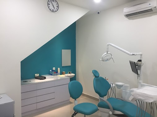 Axel Dental Tangerang - Klinik Gigi Keluarga Terpercaya, Author: Axel Dental Tangerang - Klinik Gigi Keluarga Terpercaya