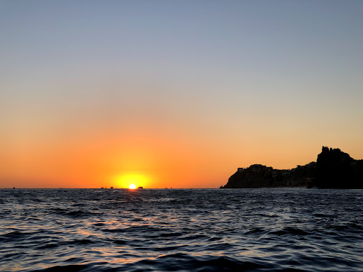 Chorizo Boat Tours - Thumbnail