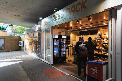 Express Back - Visual