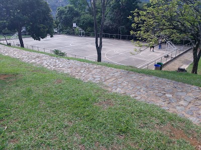 Photos of Comfama Bello Barrio P&eacute;rez