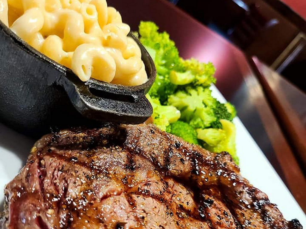 Kingston's Steakhouse