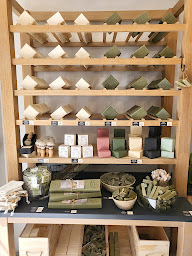 Photo n°29 de Savonnerie Rampal Latour - Cours Gimon à Salon-de-Provence (Fabricant)