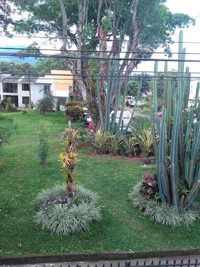 Photos of Parque El Jardin 2