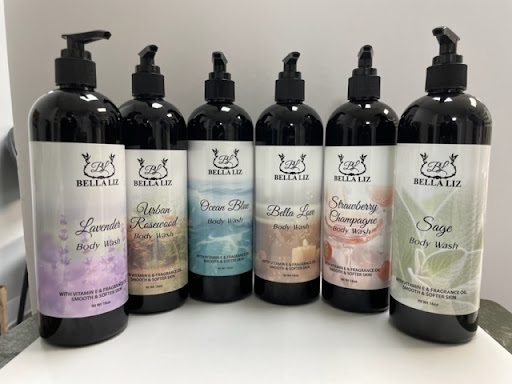Bella Liz Candles & Soaps Logo