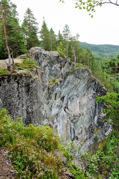 Photos of Raven gorge