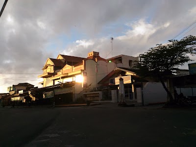 Photos of Ayu Swalayan