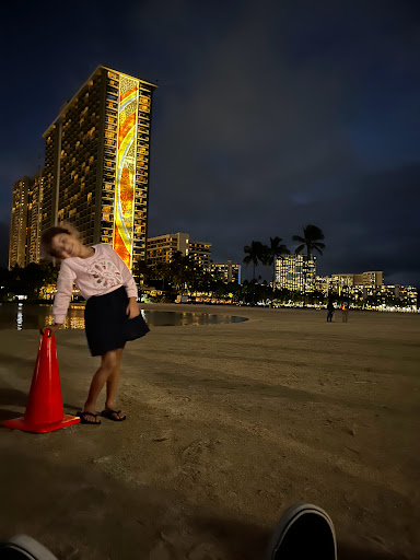 Waikiki Friday Fireworks - Thumbnail