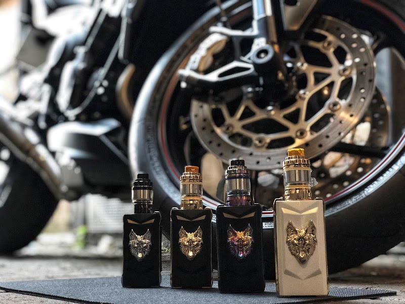 Isle of Vapes photo 3