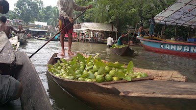 Photos of Jindakathi Guava Floating Market