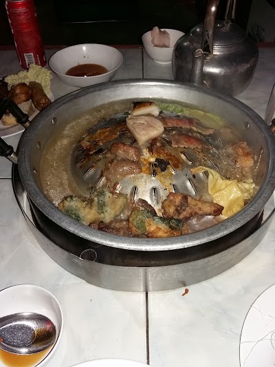 Photos of 3 Phad Fusion ຊີ້ນດາດ 3ແຝດ
