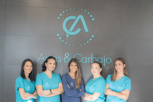 Clínica Dental Arias & Carbajo