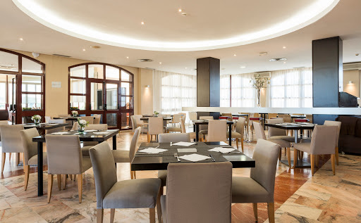 Hotel ILUNION Golf Badajoz Gallery - Spain