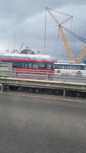 BUS STATION for HPC