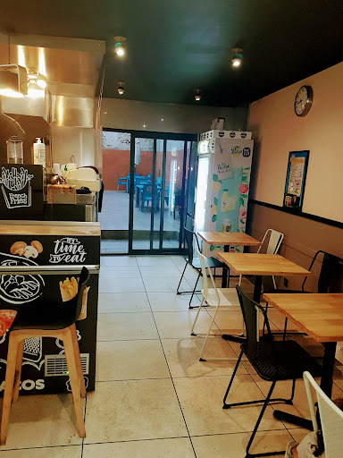 Photo 3 - Peke burger tacos Milhaud
