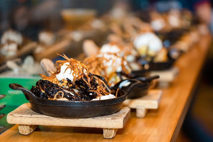 avec Restaurant by null