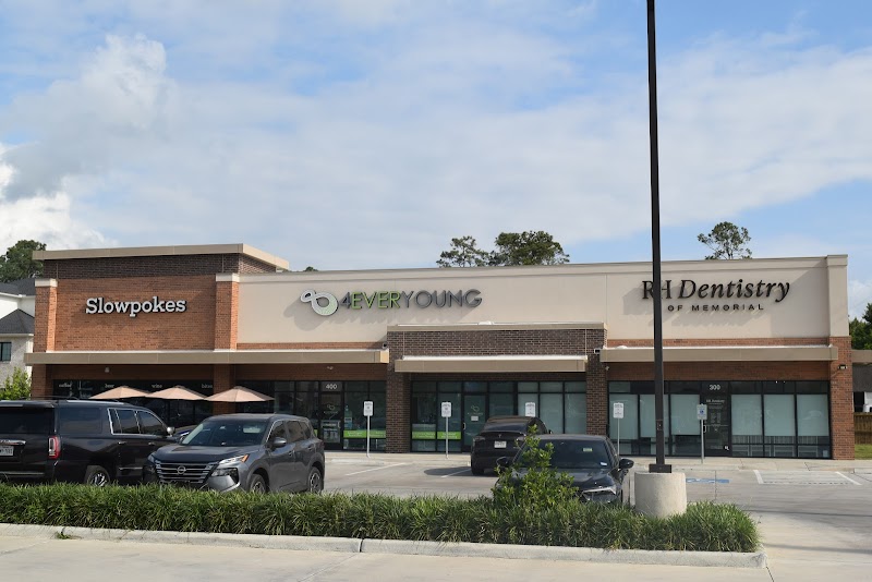 4Ever Young Anti-Aging Solutions - Wilchester Houston