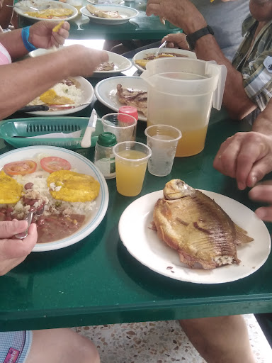 Restaurante Raza