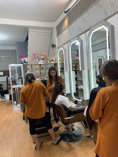 Ririn Salon Balikpapan