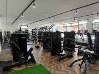 This is Gym コレジム 曳馬店