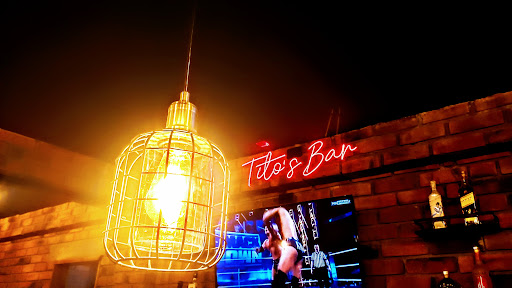 Tito’s Bar Gallery - Mexico