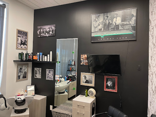 True Blue Studio - Visual