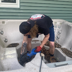 Hot Tub Removal Service 