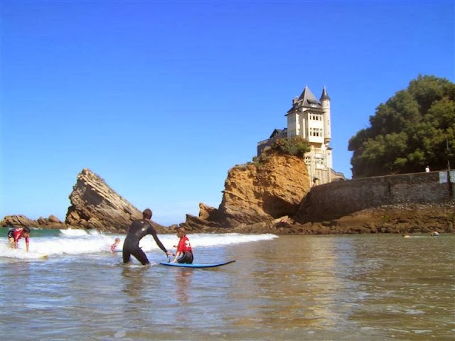 JO MORAIZ surf school