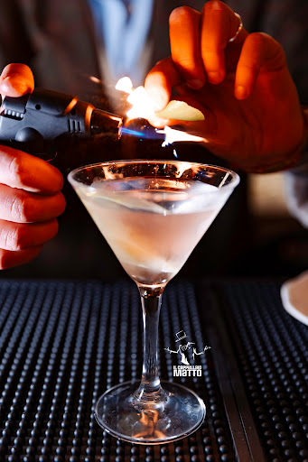 Il Cappellaio Matto - Mixology Bar - Cocktail Bar - Gintoneria - Thumbnail