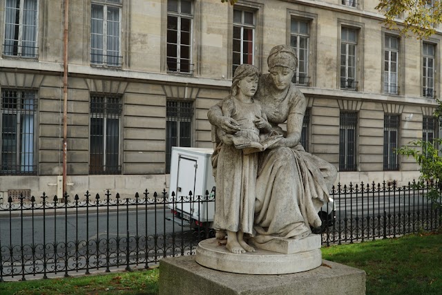 Square Samuel Rousseau