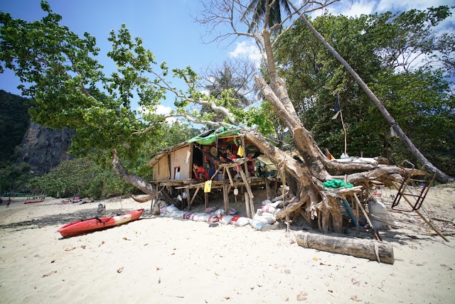 Ton Sai Beach