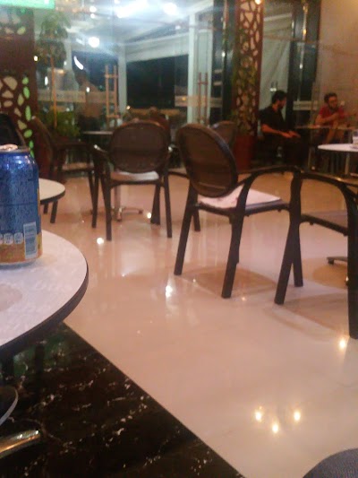 Photos of Caf&eacute; ARMOR