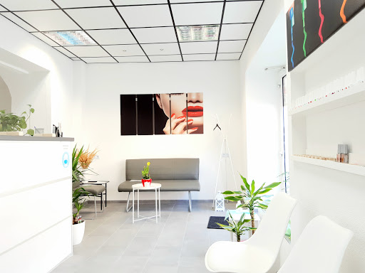 Nagelstudio, Fußpflege, Kosmetik. - Thumbnail
