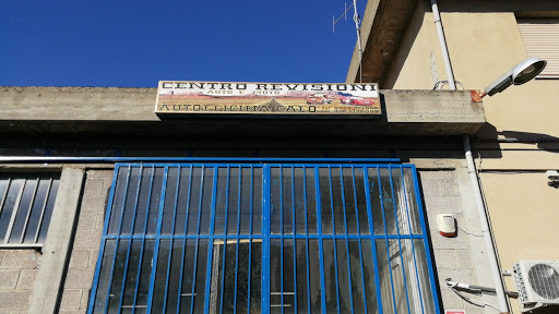 Autofficina\Calò José Eduardo Gallery - Italy