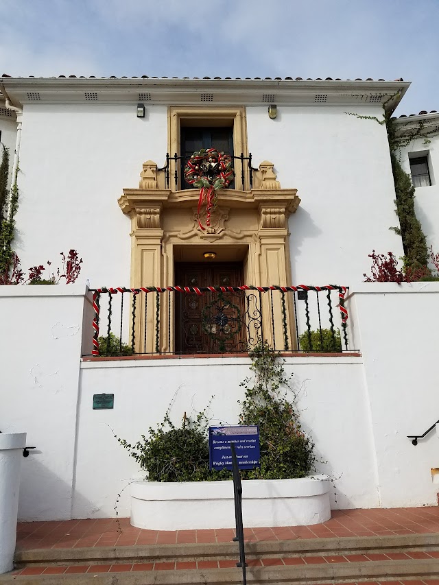 Wrigley Mansion/Geordie's Restaurant