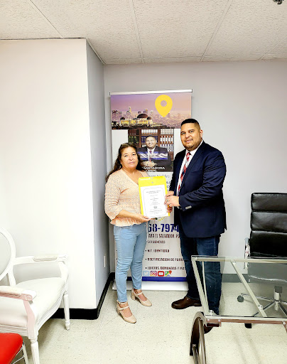 ABOGADO Y NOTARIO SALVADOREÑO EN LOS ANGELES-TRAMITADORA LEGAL SALVADOREÑA