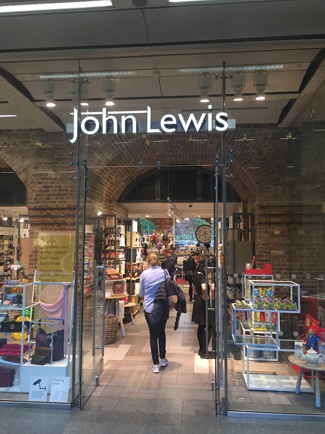 John Lewis & Partners St Pancras International
