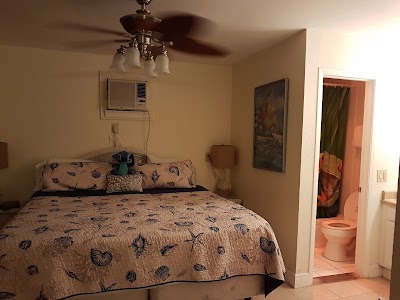Photos of Holiday Court Villas And Suites