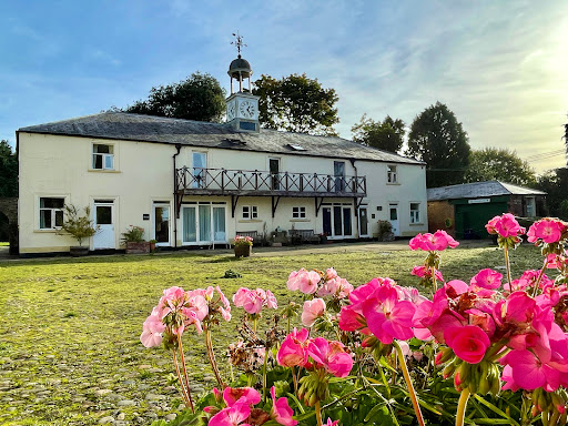 Madhyamaka Kadampa Meditation Centre - Thumbnail