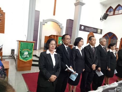 Gereja Protestan Di Indonesia Bagian Barat Siloam, Author: ratna hapsari