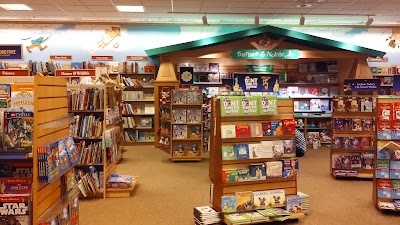 Photos of Barnes & Noble Booksellers West Kendall