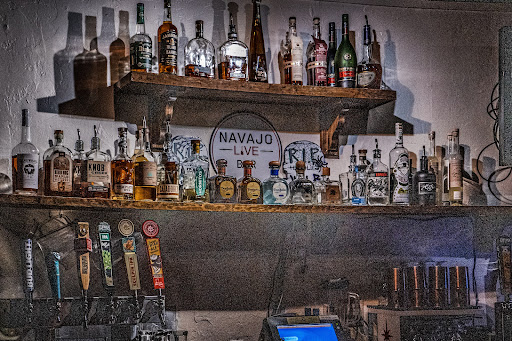 Navajo Live
