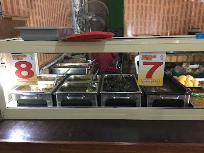 Photos of DIVINE FOODS RETAURANT.