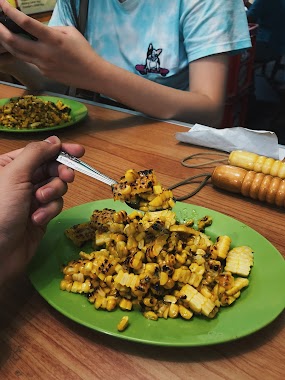 Jagung Bakar & STMJ Jaya Abadi PULOSARI, Author: Ivan Candinegara