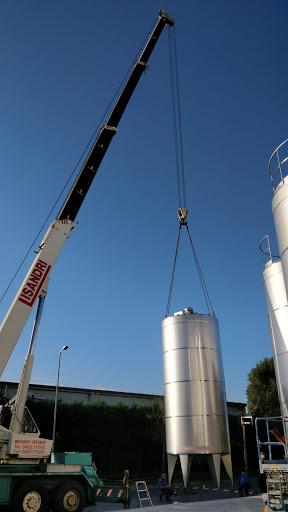 Lisandri Group - Visual