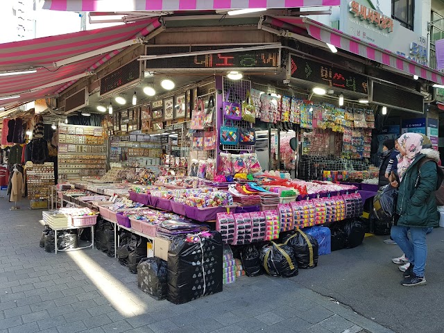 Namdaemun Market