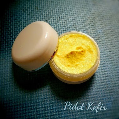 Pidot Kefir, Author: Pidot Kefir