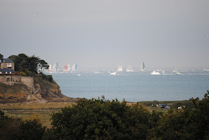 Photo n°6 de Camping Duguesclin à Saint-Coulomb (Terrain de camping)